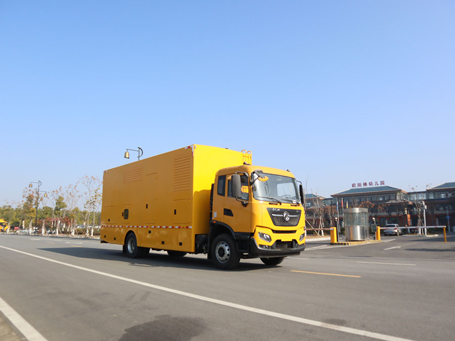 天锦电源车