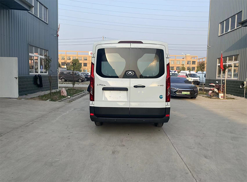 大通V90伤残转运车