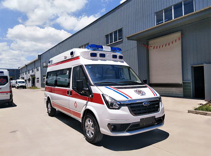福特V348长轴高顶救护车