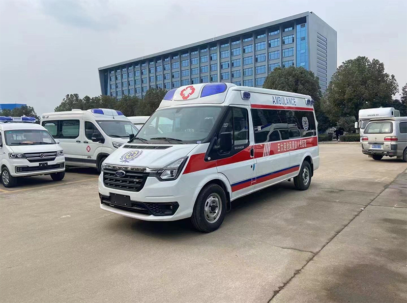 福特V348长轴中顶转运救护车