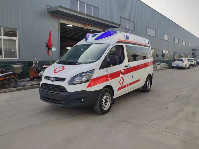 福特V362柴油转运型救护车