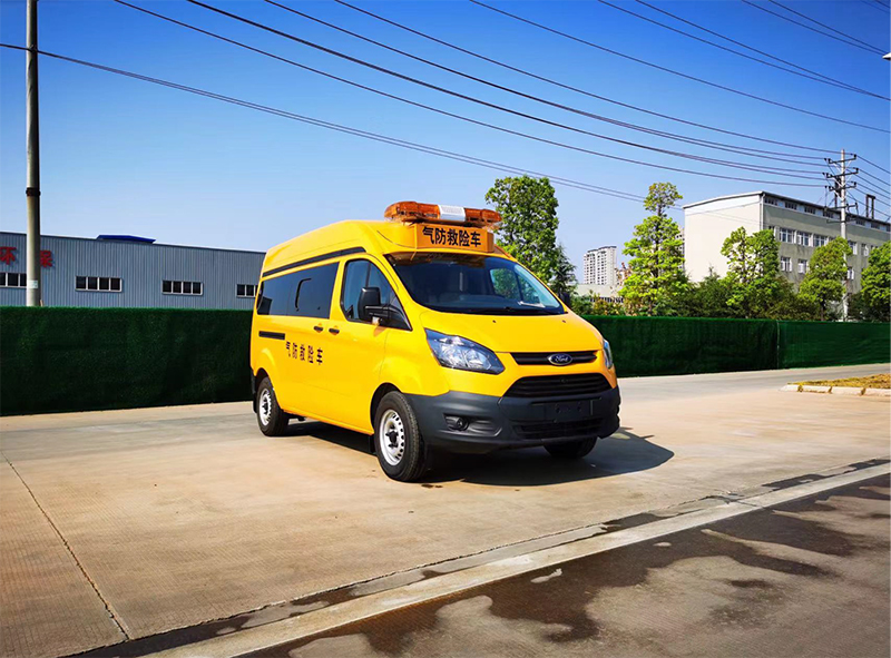 福特V362救险车